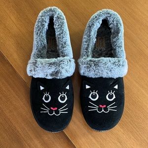 BOBS Cat Slippers 🐱